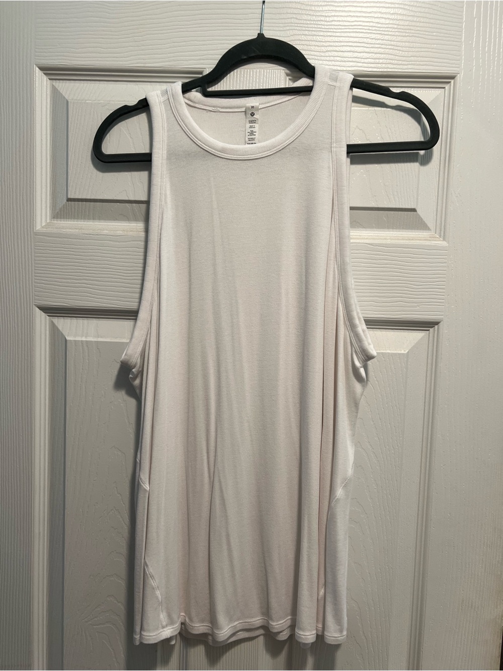 lululemon athletica hold tight tank size 20
